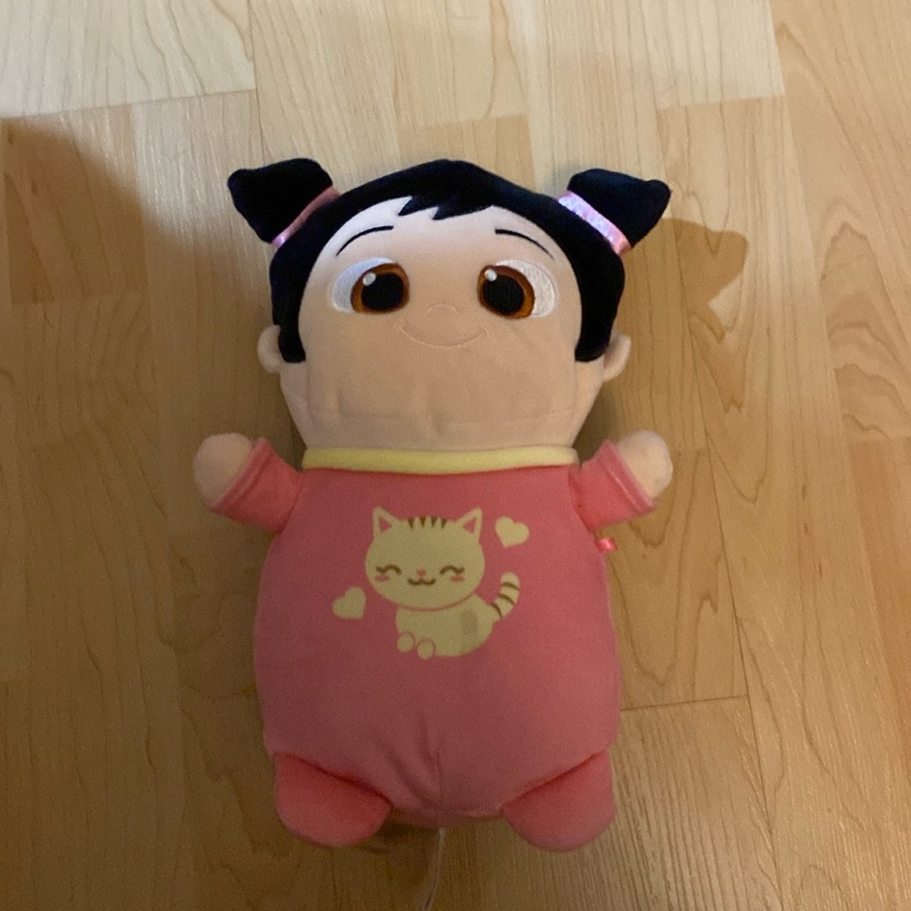Cocomelon hugme